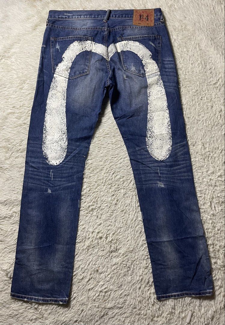 Evisu Daicock Pants (Category: Jeans) located in Matanao. Submitted by jikeserran00389 (Listing ID 1453339285, Image 1). Description: Evisu Jeans featuring the signature large painted “Seagull” or “Daicock” logo on the back..