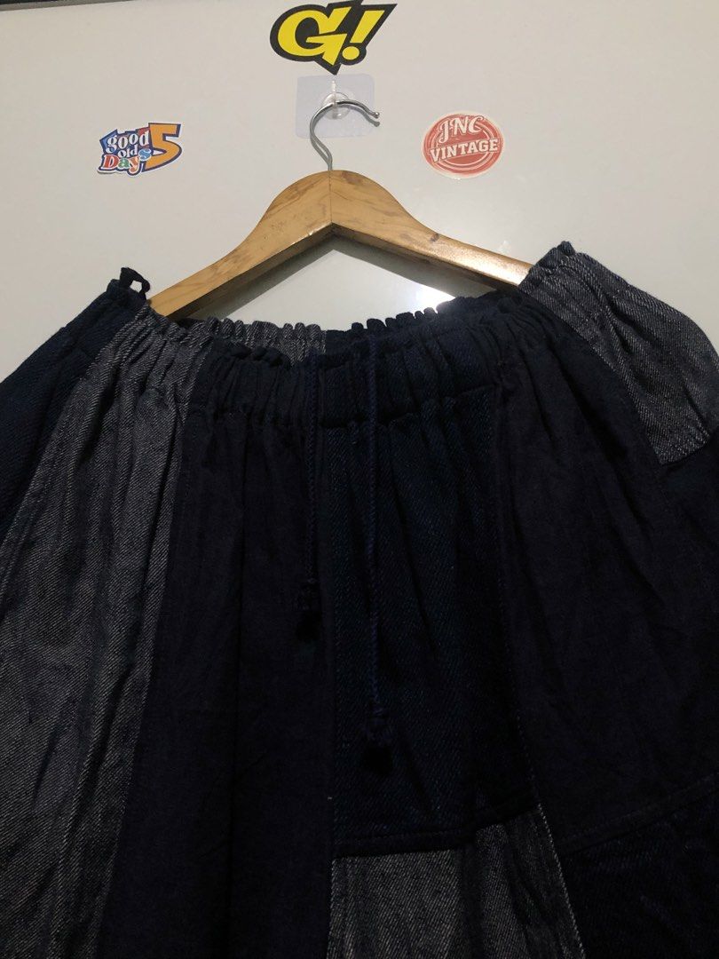FACTORY PATCH WORK (Category: Jeans) located in Lipa City. Submitted by deligrind (Listing ID 1453409585, Image 3). Description: FACTORY PATCH WORK - size 3 -dimes 30 up x 38 -Leg opening 14 -Good condition .
