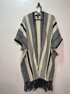 (Category: ) located in . Submitted by fashionifywardrobe8899 (Listing ID 1453414979, Image 1). Description: .