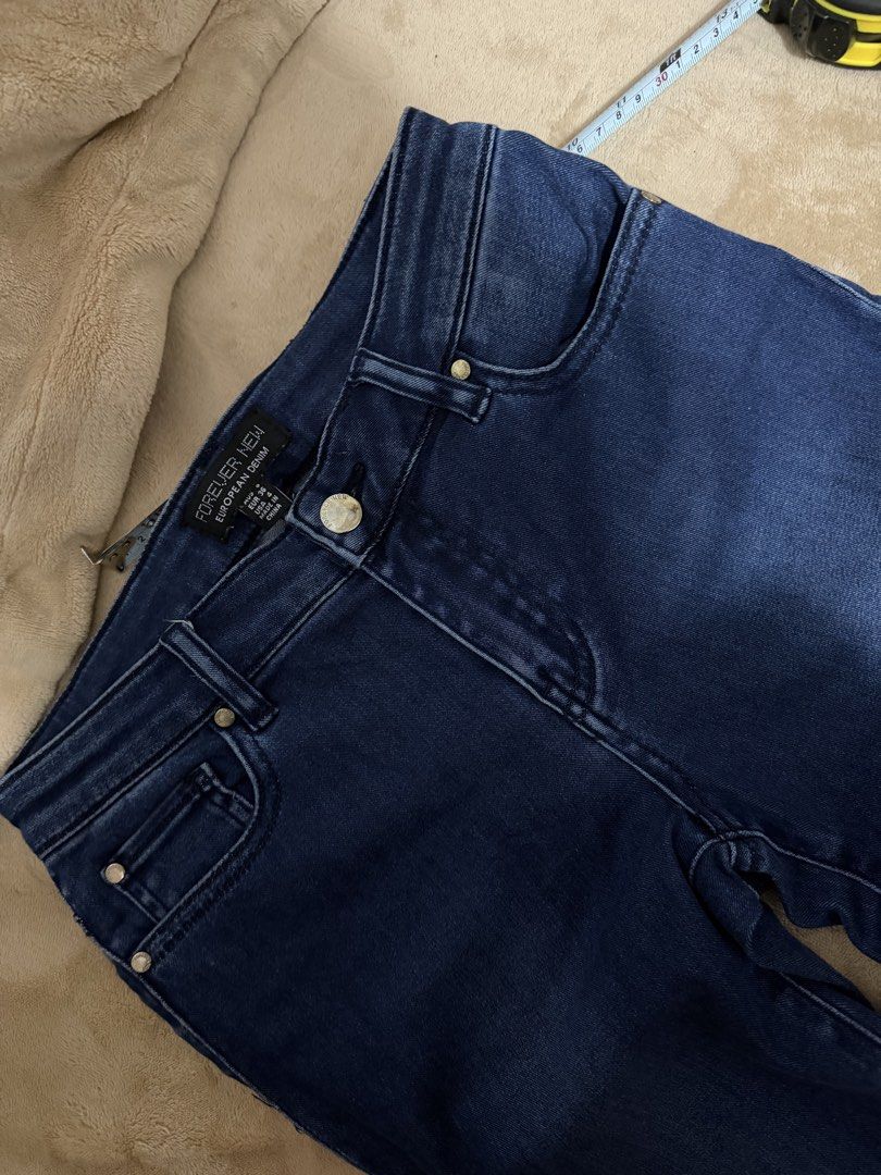 Forever New Skinny Jeans size 26 (Category: Jeans) located in Cebu City. Submitted by sultrychicmary (Listing ID 1453413295, Image 2). Description: very comfortable jeans high quality.