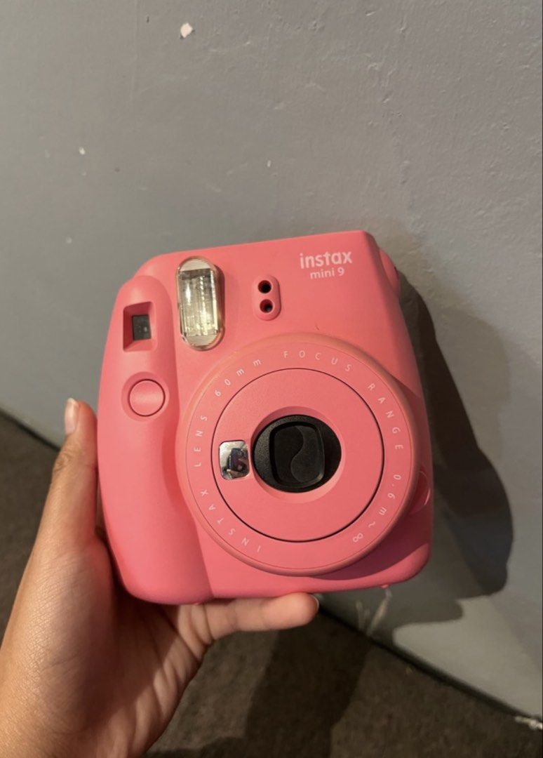 Fujifilm Instax Mini 9 Pink (Defective) (Category: Cameras) located in Makati City. Submitted by mighty.avery (Listing ID 1453389790, Image 1). Description: Issue: Flashing lights Not able to take pictures anymore pero mapapaayos pa I think it’s due to the usage of the wrong type of battery. Can include bag if interested. .