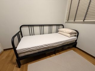 (Category: ) located in . Submitted by hugoboss888 (Listing ID 1453403517, Image 1). Description: .