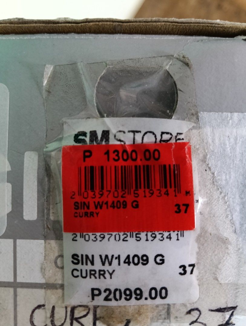 Gibi and Figlia shoes Take All (Category: Dress Shoes) located in Quezon City. Submitted by simpyirresistable (Listing ID 1453245504, Image 1). Description: used only 3x during events size 37 like new.
