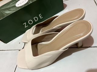 (Kategori: ) berada di . Dikirim oleh mefiii_ (ID iklan 1453422254, Gambar 1). Deskripsi: .