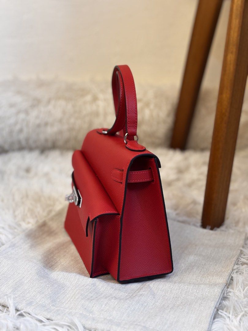 Hermes Kelly Desordre (Red) Bag (Category: Luxury Bags & Wallets) located in Muntinlupa City. Submitted by yang2nd (Listing ID 1453365360, Image 3). Description: ✔️coded ▪️message for more info and details.