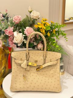 (Category: ) located in . Submitted by luxshare_preloved_ (Listing ID 1453338808, Image 1). Description: .