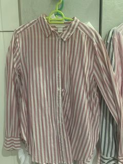 (Category: ) located in . Submitted by tyrapreloved24 (Listing ID 1453416507, Image 1). Description: .