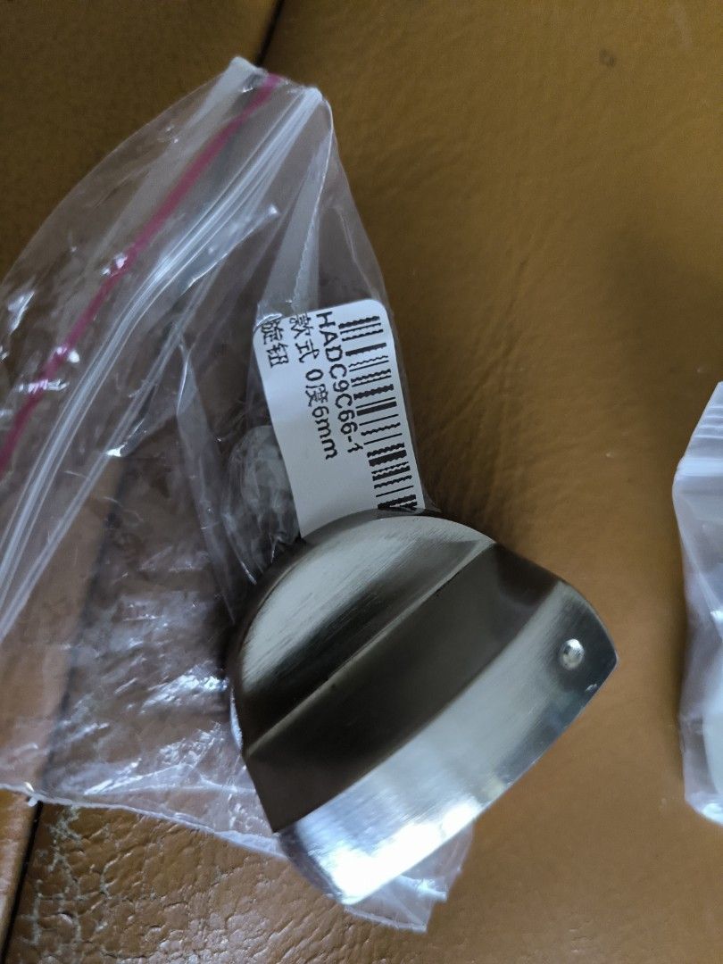 Hob Knobs (Category: BBQ, Grills & Hotpots) located in Singapore. Submitted by rayt88 (Listing ID 1453260109, Image 2). Description: 6mm 0° Cooker Hob knob. .