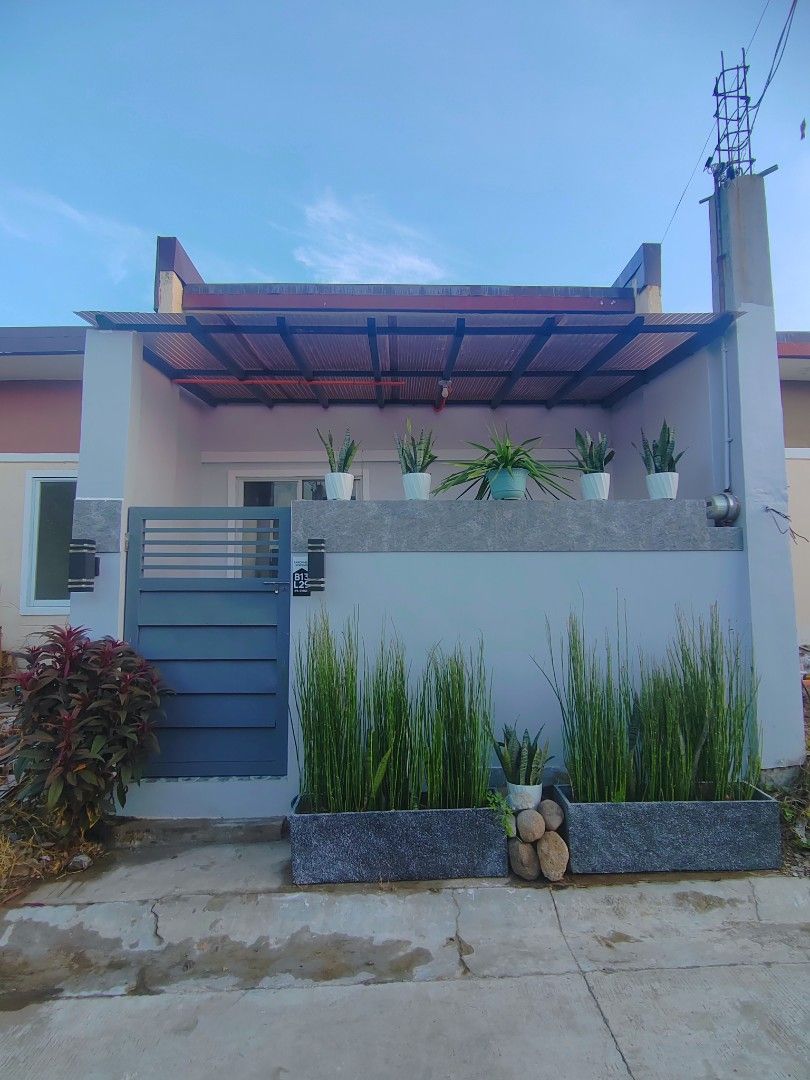 House for Sale or Pasalo (Category: House & Lot) located in Santo Tomas. Submitted by rainchris32 (Listing ID 1453388749, Image 1). Description: Direct owner here A beautifully upgraded, high-ceiling home with a stunning view of Mt. Makiling. Currently running as a profitable, active listing on Airbnb, Booking.com, and Agoda—perfect as a vacation home or an instant passive income investment! ​💰 PAYMENT OPTIONS Option 1: Cash Basis — ₱1.300M Incl