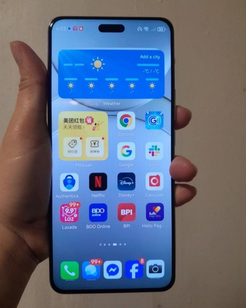 Huawei Nova 13 Pro (Category: Huawei) located in Sagay. Submitted by jajasparco02907 (Listing ID 1453390009, Image 3). Description: Huawei Nova 13 Pro 256 gb Memory 12 gb RAM RAM With box and replacement charger.