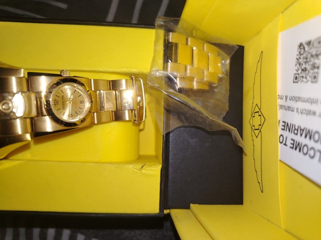 Invicta Pro Diver Gold Tone Automatic Watch (Category: Men's Watches) located in Naic. Submitted by dionidomar17408 (Listing ID 1453281470, Image 2). Description: - Gold tone Invicta Pro Diver watch - Automatic movement - Comes with original box and manual - Ideal for everyday or special occasions - Feel free to ask any questions!.