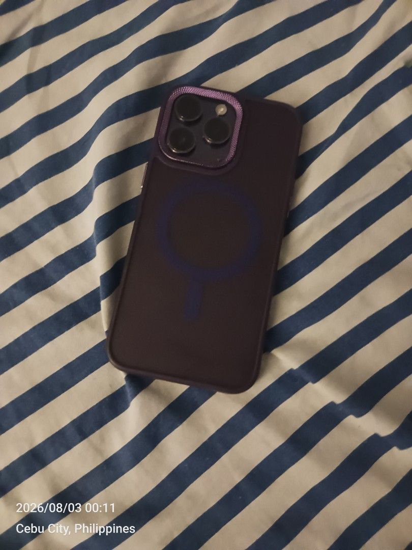 Iphone 14 pro max (Category: Cases & Sleeves) located in Cebu City. Submitted by lattyq (Listing ID 1453410266, Image 1). Description: Selling pre-loved iPhone 14 Pro Max (128GB). Fully functional, original screen, no issues with Dynamic Island, camera, or Face ID! Device Specs & Info: Model: iPhone 14 Pro Max Storage: 128GB Battery Health: 85% (Original battery) Carrier Lock: SIM Locked (Best for users on Smart/TNT or Globe/TM depending on origi