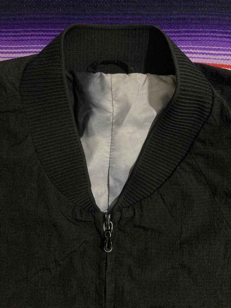 Jacket (Category: Coats, Jackets and Outerwear) located in Skudai. Submitted by malisa_closet (Listing ID 1453399111, Image 3). Description: Jacket kondisi baik 20.5"x26" rm 38 siap pos. any question just dm me..