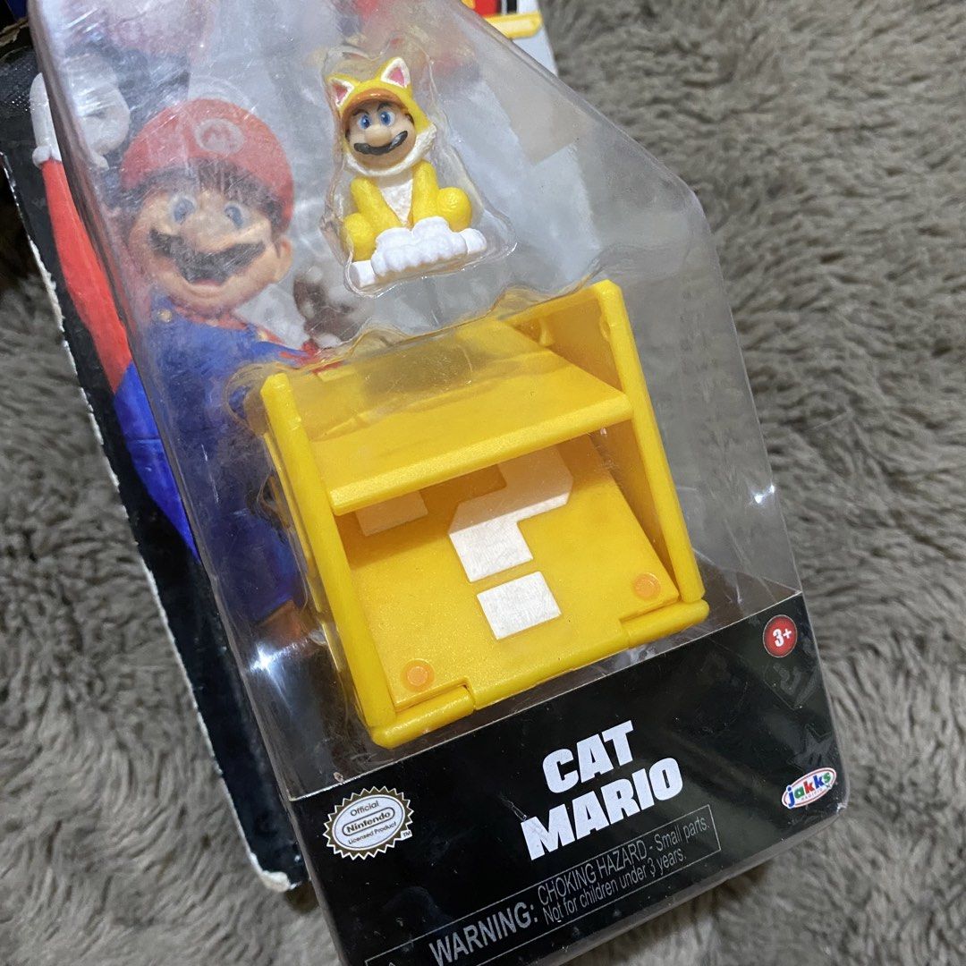 Jakks Pacific Cat Mario Miniature Figure (Category: Figurines & Statues) located in Manila. Submitted by cloudestine (Listing ID 1453410079, Image 1). Description: Brand new but damaged packaging.