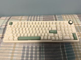 （分類：）位於 。 由 o_lll 提交（商品編號 1453376016，圖片 1）。簡介： 。