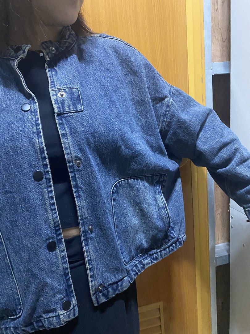 Jeep Denim Jacket - Blue (Category: Coats, Jackets and Outerwear) located in Manila. Submitted by cdb_22 (Listing ID 1453423420, Image 3). Description: - Classic blue denim jacket - Collarless neckline with button-up front - Two large front pockets - Elasticated cuffs and hem - Ideal for layering - Versatile style, pairs well with anything.