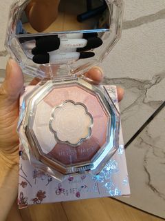 （分類：）位於 。 由 superlovehk 提交（商品編號 1453338149，圖片 1）。簡介： 。