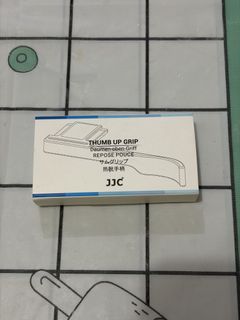 （分類：）位於 。 由 AmaranthGoat 提交（商品編號 1453401894，圖片 1）。簡介： 。