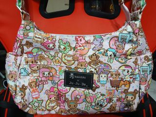 (Category: ) located in . Submitted by super_clearance_sale (Listing ID 1453391475, Image 1). Description: .