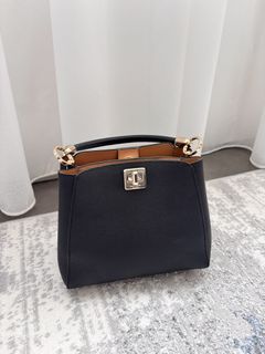 (Kategori: ) berada di . Dikirim oleh chaearry (ID iklan 1453306014, Gambar 1). Deskripsi: .