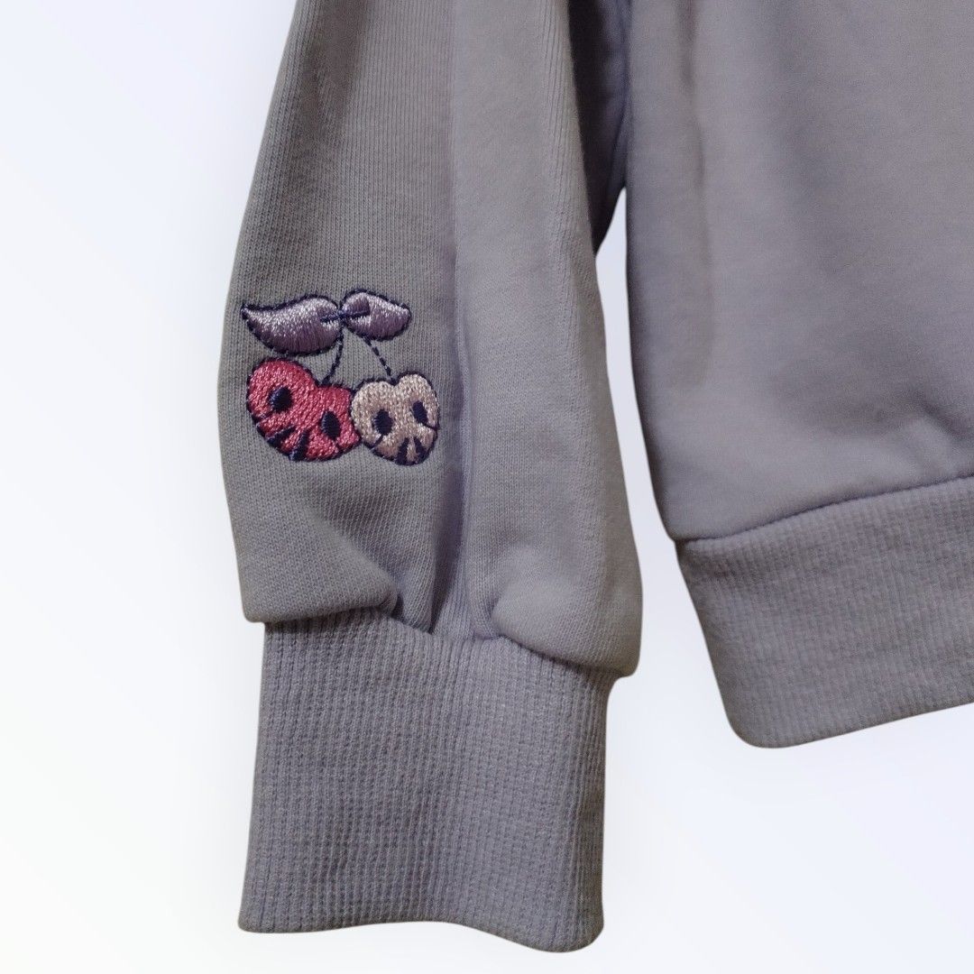 Kuromi Premium Sweater (Category: Babies & Kids Fashion) located in San Juan City. Submitted by exclusivelyours (Listing ID 1453401628, Image 3). Description: Imported warehouse sourced Anna Sui Kuromi - 550 Kuromi Fleece - sold Tsum Tsum - 380.