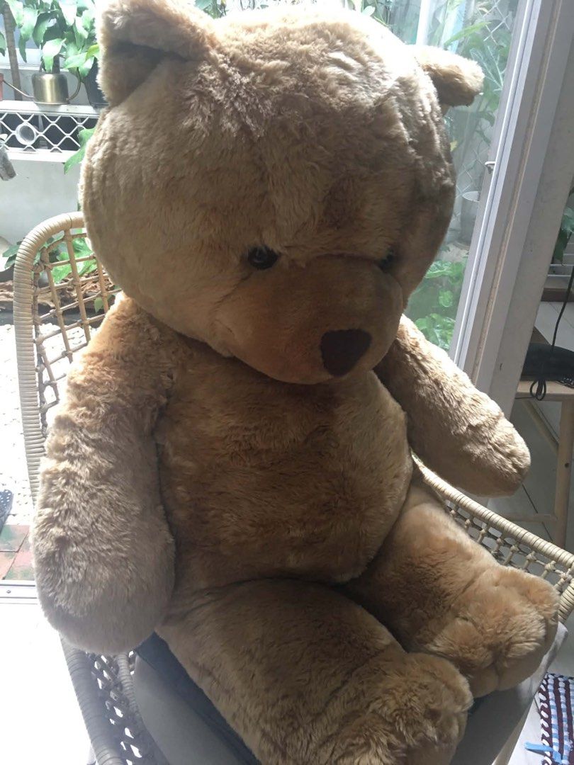 Large "Bear Cuddler" Teddy Bear Plush Toy (Category: Plushies & Soft Toys) located in Quezon City. Submitted by ronster (Listing ID 1453287970, Image 3). Description: - Super soft and cuddly large teddy bear - "Bear Cuddler" plush, great size for hugs - Perfect for a child's room or as a gift - Classic brown color - Ready for a new home.
