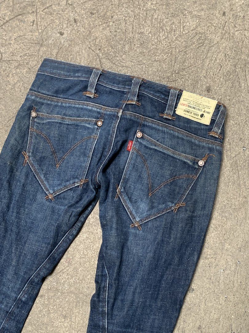 Levis engineered for womens (Category: Jeans) located in Roxas City. Submitted by vaultcultureco. (Listing ID 1453351161, Image 2). Description: - Size: 25x32 - Material: Polyurethane for comfort and stretch - Care Instructions: - Machine washable at 40°C - Tumble dry on normal setting - Wash and dry with like colors - Do not bleach - Origin: Made in China.