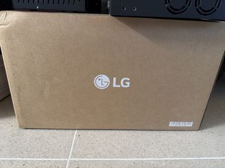 （分類：）位於 。 由 silvercat711 提交（商品編號 1453342713，圖片 1）。簡介： 。