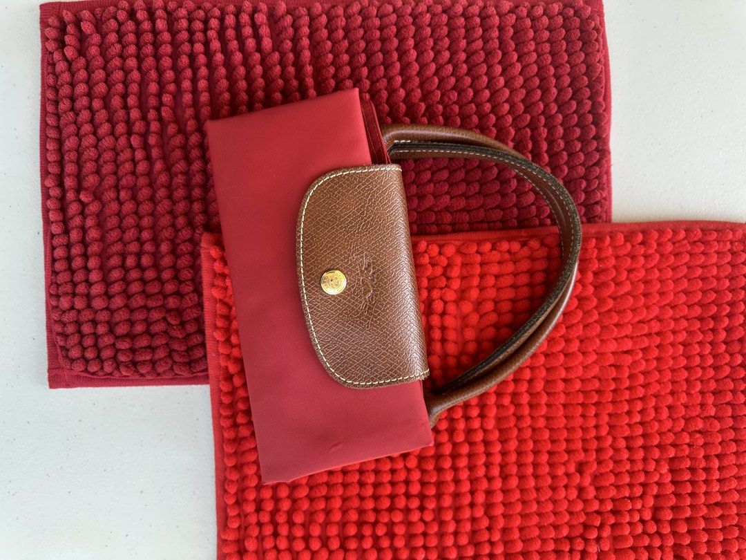 Longchamp Le Pliage Tote Bag Red (Category: Luxury Bags & Wallets) located in San Fernando. Submitted by golden_pat.d (Listing ID 1453237322, Image 3). Description: 🔸Classic Longchamp tote bag 🔸Red nylon with brown leather handles and trim 🔸Folds flat for easy storage & spacious interior 🔸 Bought from Japan 💰Price is negotiable 📍 San Fernando, Pampanga / Monumento, Caloocan ‼️RFS: Decluttering‼️.