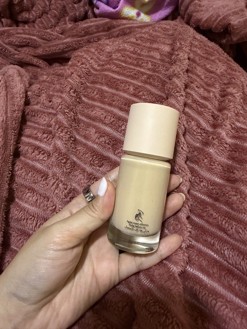 Make Up For Ever HD Skin Undetectable Longwear Foundation (Category: Makeup) located in San Fernando. Submitted by seokjinnie08 (Listing ID 1453400671, Image 3). Description: Bought from Duty Free Korea for P3,000 Used once or twice RFS - too many foundations already.