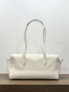 （分類：）位於 。 由 royalrivero 提交（商品編號 1453258828，圖片 1）。簡介： 。