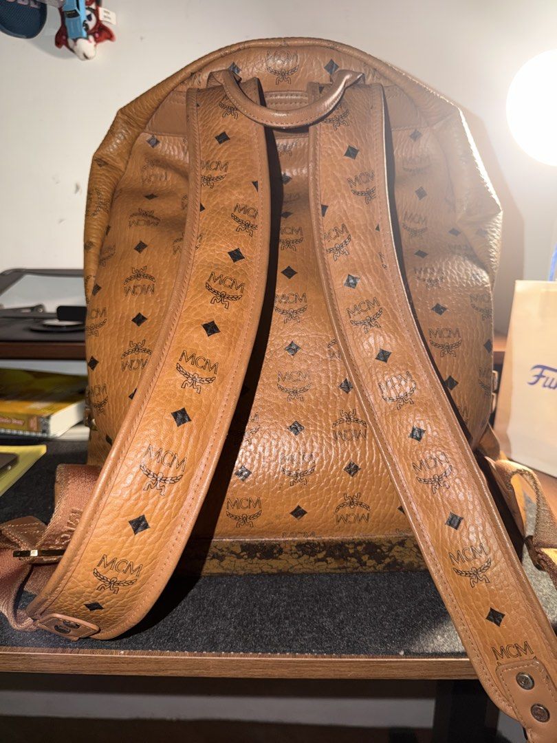 MCM BACKPACK (Category: Luxury Bags & Wallets) located in Lipa City. Submitted by cornball28000 (Listing ID 1453240262, Image 3). Description: - Authentic MCM Backpack - Large Size - Bought in Hong Kong for 95k - Backpack Only - Very very wearable - Signs of aging and usage .