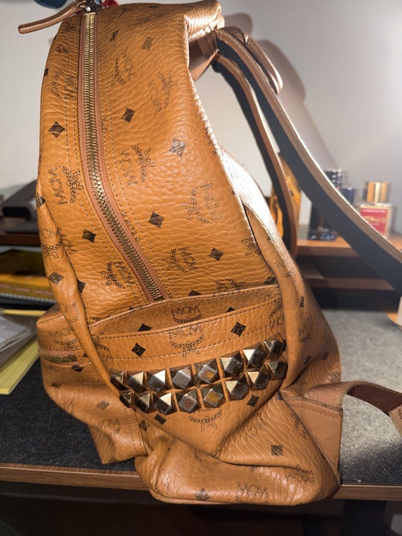 MCM BACKPACK (Category: Luxury Bags & Wallets) located in Lipa City. Submitted by cornball28000 (Listing ID 1453240262, Image 2). Description: - Authentic MCM Backpack - Large Size - Bought in Hong Kong for 95k - Backpack Only - Very very wearable - Signs of aging and usage .