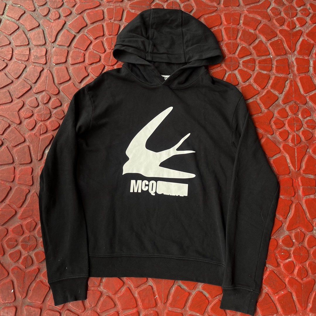 MCQ NOIR LOGO BRODE HOOODIE (Category: Activewear) located in San Jose del Monte. Submitted by qrt_ty (Listing ID 1453262143, Image 2). Description: WTS !! MCQ MCQUEEN NOIR BRODE HOODIE / UNISEX SIZE SMALL GOOD CONDITION NO ANY MAJOR FLAWS MADE IN TURKEY PRICE - 800 PLUS SF .