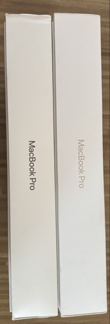 Mint condition (Category: Laptops & Notebooks) located in Singapore. Submitted by ninukutty (Listing ID 1453364159, Image 1). Description: Mac pro empty box .
