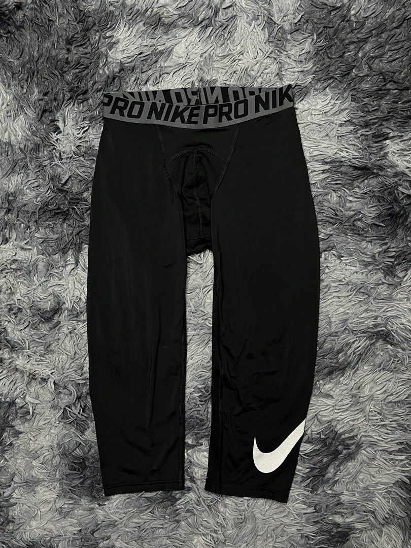 Nike Pro Compression Tights Black (Category: Activewear) located in Bulacan. Submitted by sef19 (Listing ID 1453313254, Image 1). Description: - Black Nike Pro compression tights - Knee-length design - Iconic Nike swoosh logo on the leg - Repeating 'PRO NIKE PRO' pattern on the waistband - Made in Mexico - Ideal for workouts and sports.