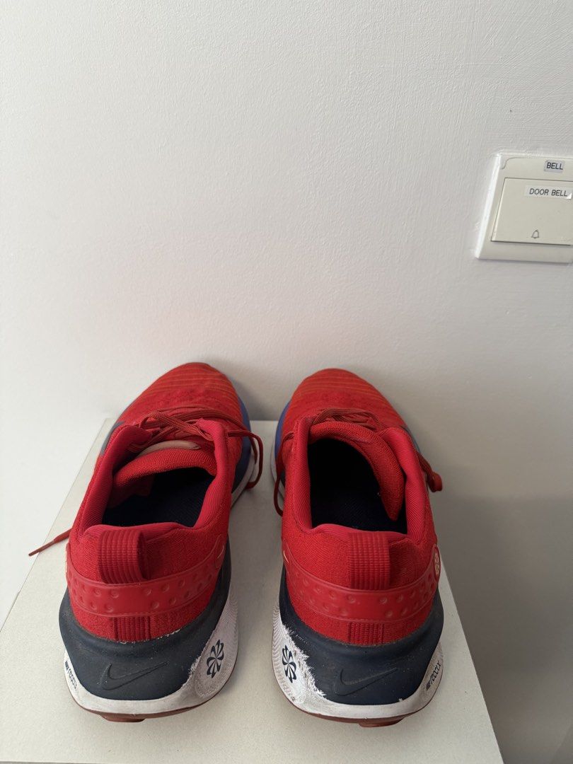 Nike ReactX Infinity Run 4 (Category: Sneakers) located in Singapore. Submitted by tmmashwin (Listing ID 1453347639, Image 5). Description: Nike ReactX Infinity Run 4 Colour - University red Size - UK 10.5 Width - Extra wide..