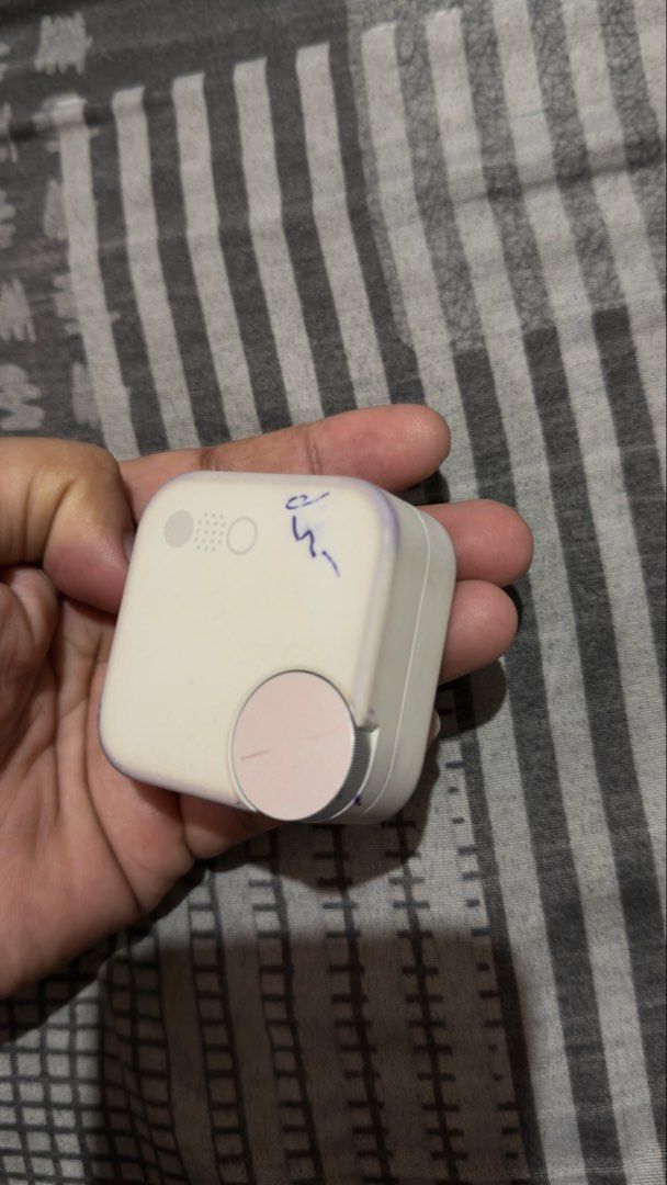 Nothing buds pro 2 (Category: Earphones) located in Manila. Submitted by dripseller21 (Listing ID 1453253723, Image 2). Description: -case only, earbuds are likely unusable - Charging case shows some signs of wear (markings). - Ideal for replacement for case of nothing buds pro 2.