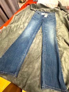 (Category: ) located in . Submitted by fashionboxa (Listing ID 1453417477, Image 1). Description: .