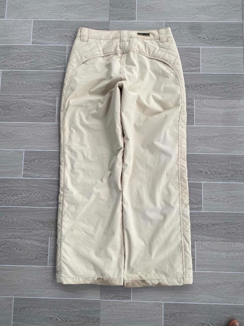Oakley Software Pants (Category: Activewear) located in Orani. Submitted by yo.jo (Listing ID 1453324087, Image 1). Description: Oakley Software Pants "Need Wash" Waist- (L-XL) 36 Length- 41.5 inch inseam- 32.5 inch Hem- 11 inch.