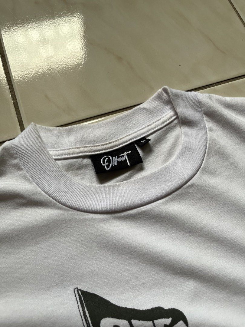 Offset Warfare Tee White (Category: Activewear) located in Calapan. Submitted by clothing_shoes24 (Listing ID 1453337505, Image 3). Description: Offset Warfare Tee White M on tag 22x27 well used with minimal stains.