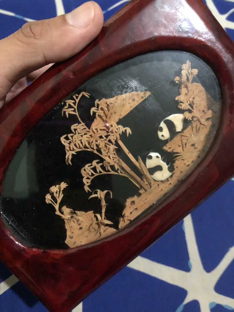 Old used jewelry box case (Category: Accessory Holder, Box & Organizers) located in Quezon City. Submitted by markgolveo (Listing ID 1453345444, Image 3). Description: Old used jewelry box case Signs of wears as shown on images.
