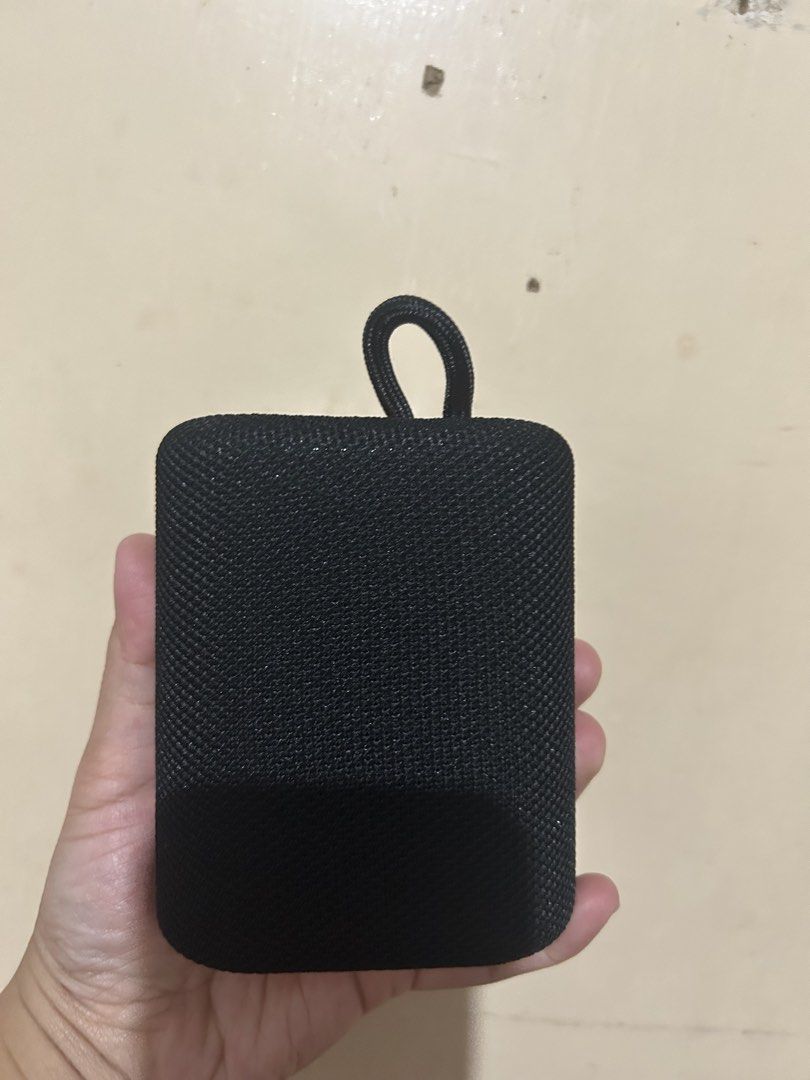 Orashare BS01 (Category: Soundbars, Speakers & Amplifiers) located in Mandaluyong City. Submitted by _shine (Listing ID 1453366244, Image 3). Description: Orashare BS01 (brandnew) -never been used -with box .
