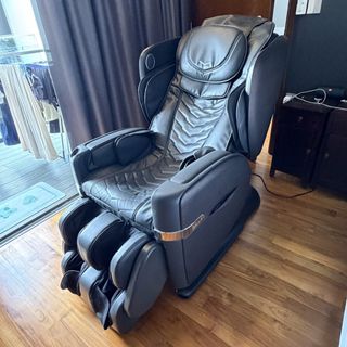 (Category: ) located in . Submitted by ideal5656 (Listing ID 1453381368, Image 1). Description: .