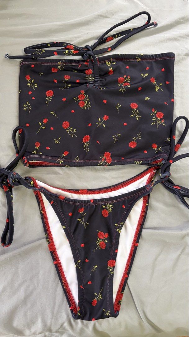 Pacific palais tajala tankini bikini (Category: Bikinis & Swimsuits) located in Quezon City. Submitted by cartsvtcart (Listing ID 1453249529, Image 1). Description: Pacific palais in midnight affair - Xs tajala tankini top - s santa monica bottom in classic coverage - worn only once - bought for 1589 - rfs: too tight on me.