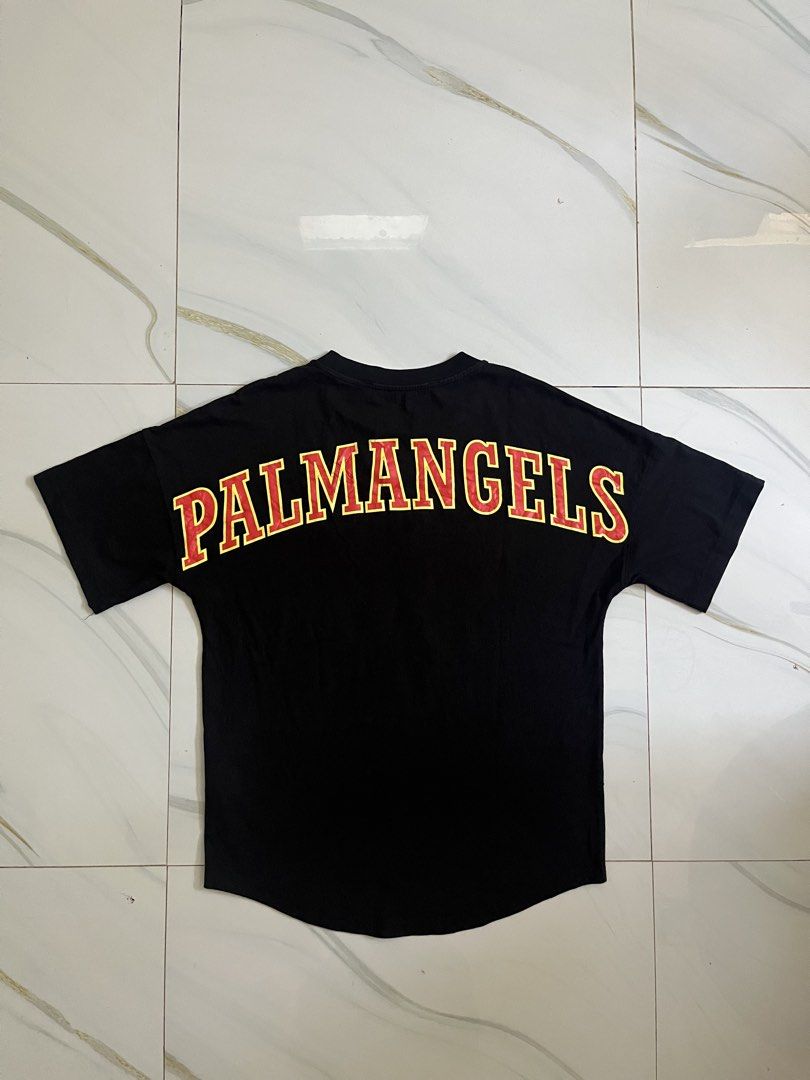 Palm Angels Black Bear Print T-Shirt (Category: Tshirts & Polo Shirts ) located in Aloran. Submitted by alrodferna18731 (Listing ID 1453322733, Image 2). Description: - Iconic Palm Angels teddy bear graphic on the front - Palm Angels text logo across the back - Classic short sleeves and crew neck design - Ideal for stylish, casual everyday wear - Genuine Palm Angels apparel.