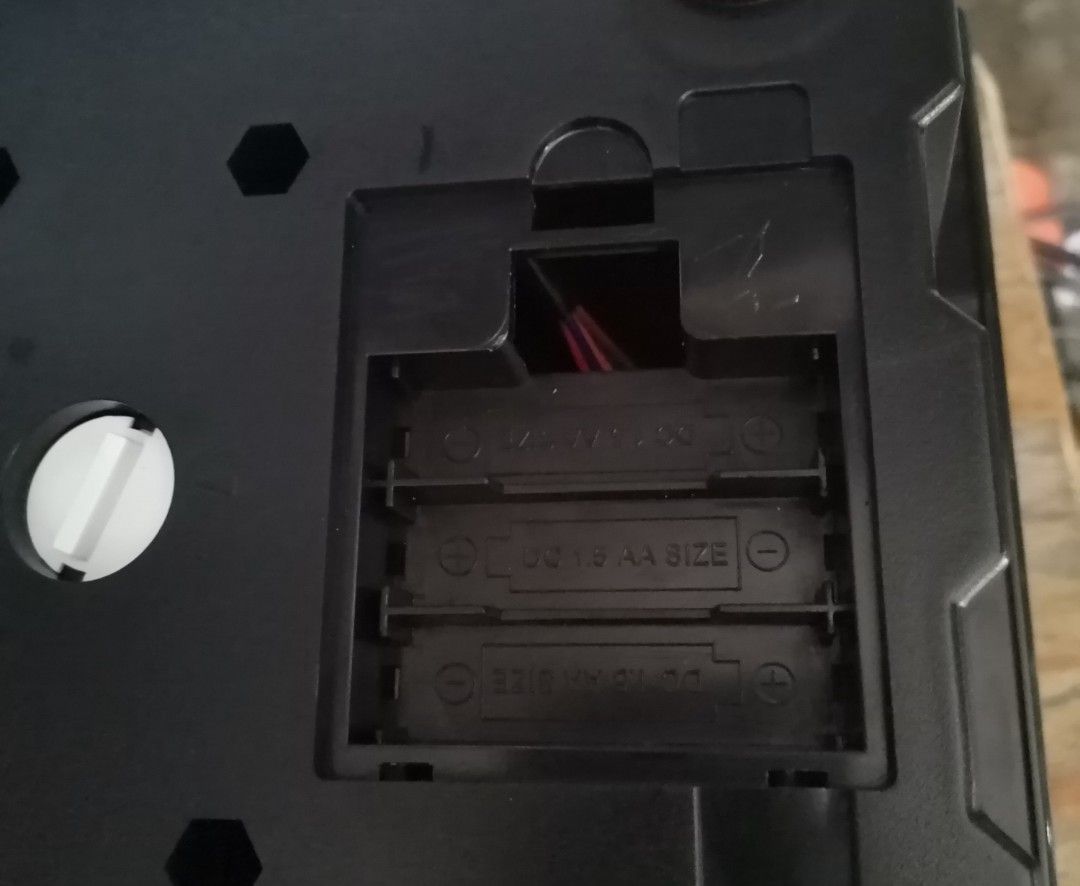 Pandora arcade wireless single console (Category: Controllers) located in Quezon City. Submitted by heybailey (Listing ID 1453293155, Image 3). Description: What you see is what you get. Got this from a bundle bought from Hongkong items Live selling. No idea how this works. .