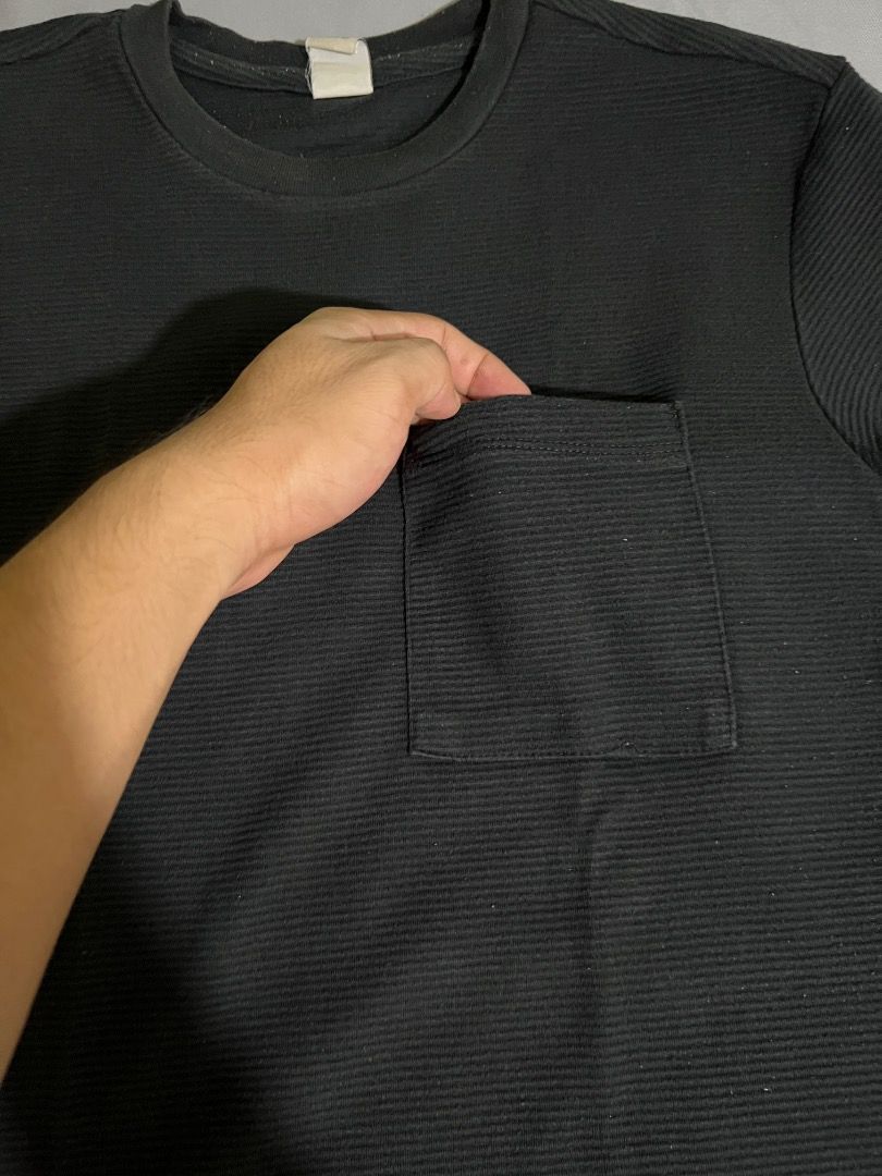 Penshoppe Dress Code T-Shirt (Category: Tshirts & Polo Shirts ) located in Quezon City. Submitted by gus_07 (Listing ID 1453238226, Image 2). Description: Original Small Size RFS: Decluttering Location: Near UP Diliman, Quezon City.