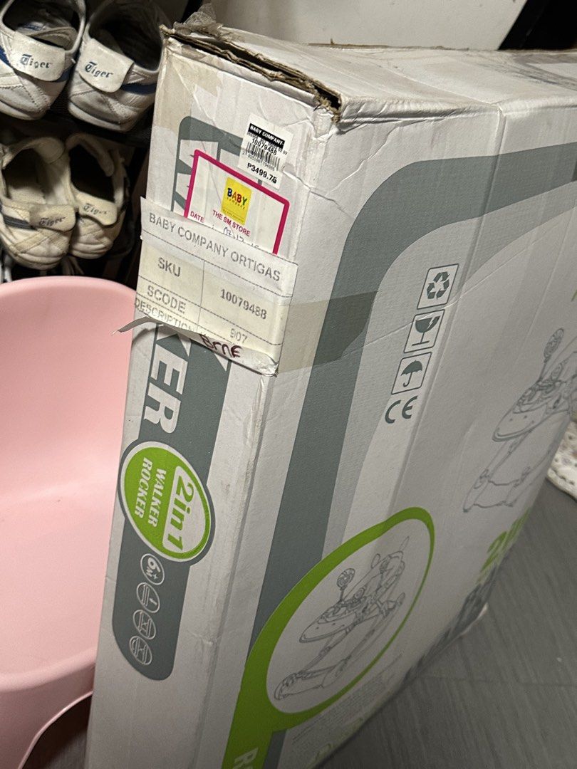 Picolo 2-in-1 Baby Walker (Category: Infant Playtime) located in Manila. Submitted by lalaineanne (Listing ID 1453416671, Image 2). Description: Picolo 2-in-1 Baby Walker Needs cleaning Please see pics for reference, missing toys on the tray Works perfectly Lock for security 100% functional.