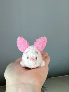 (Category: ) located in . Submitted by prettylovelycrafts (Listing ID 1453271725, Image 1). Description: .